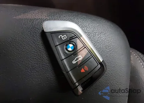 2021 BMW X3 xDrive30I z USA, uszkodzony, nr VIN 5UXTY5C0XM9E32810